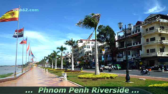 Phnom-Penh Riverside photo