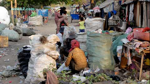 photo The Dangkor Dumpsite Phnom Penh