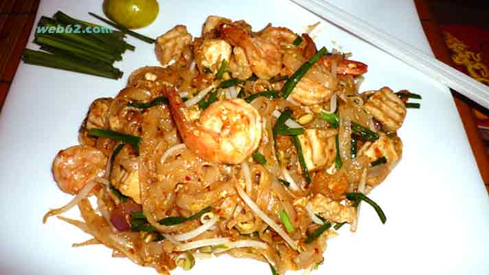 photo Pad Thai prawns