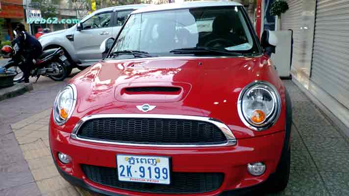 Mini Cooper in Cambodia