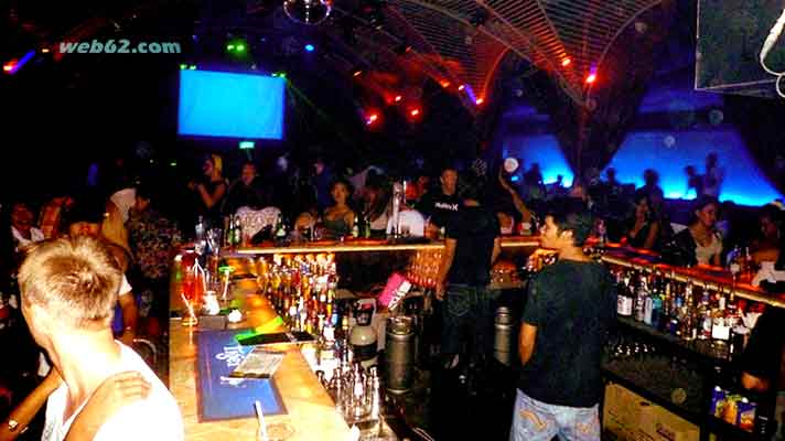 Phnom Penh Pontoon Nightclub