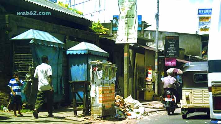 Colombo litter in Sri Lanka