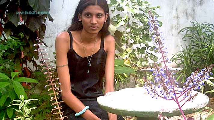 photo Sri Lankan girl from Gampaha