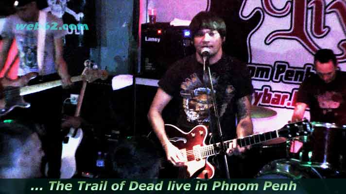 Trail of Dead Live