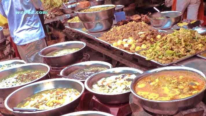 Street kitchen in Phnom Penh Street kitchens Phnom Penh