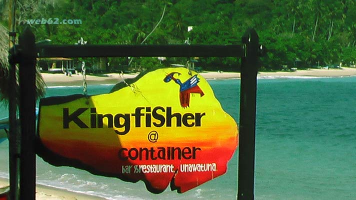 Photo view from the Kingfisher on Unawatuna Beach in Sri Lanka photo view from the Kingfisher on Unawatuna Beach in Sri Lanka